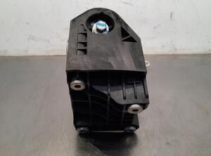 Engine Mount Bracket MERCEDES-BENZ C-CLASS (W206)