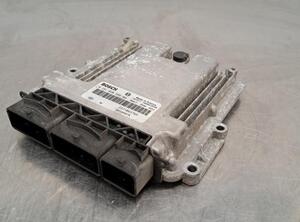 Control unit for engine RENAULT KANGOO Express (FW0/1_)