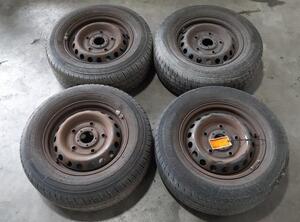 Felgen Set + Reifen von einem Ford Transit