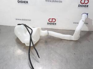 Washer Fluid Tank (Bottle) CITROËN C3 II (SC_), CITROËN C3 III (SX), PEUGEOT 2008 I (CU_), PEUGEOT 208 I (CA_, CC_)