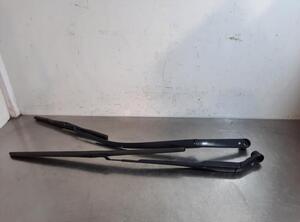 Wiper Arm HYUNDAI i30 (PDE, PD, PDEN), HYUNDAI i30 Estate (PDE), HYUNDAI i30 FASTBACK (PDE, PDEN)