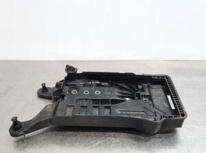 Batterijhouder SKODA SCALA (NW1), AUDI A1 City Carver (GBH), AUDI A1 Allstreet (GBH), SEAT ARONA (KJ7, KJP)