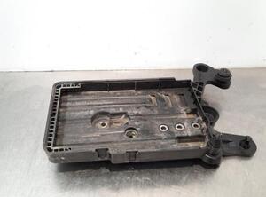 
Batterieaufnahme Audi A3 Limousine 8V 5Q0915331K P18108750
