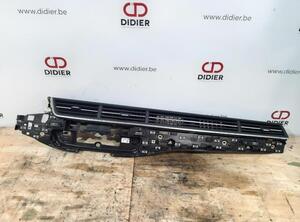 Dashboard ventilation grille AUDI Q7 (4MB, 4MG), AUDI Q7 (4LB), AUDI Q7 Van (4LB), AUDI Q7 Van (4MB, 4MG)