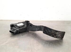 Accelerator pedal VW PASSAT (3G2, CB2)