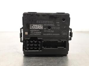 Control unit gateway AUDI A3 Sportback (8YA)