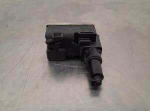 Servomotor for fuel filler flap OPEL CORSA F (P2JO)