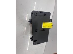 Fuse Box OPEL Astra H GTC (L08)