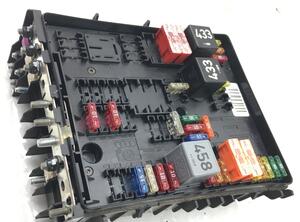 Fuse Box AUDI A3 (8P1)