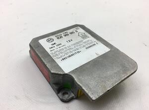 Airbag Control Unit VW PASSAT Variant (3B5)