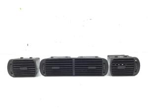 Dashboard ventilation grille SEAT LEON (1M1)