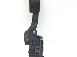 Accelerator pedal VW Passat Variant (3B6)