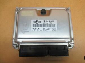 Engine Management Control Unit VW Passat (3B3)