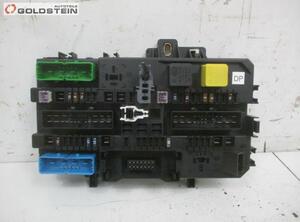 Fuse Box OPEL Astra H (L48)