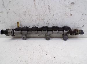 Fuel Distributor Pipe RENAULT Laguna III Grandtour (KT0/1)