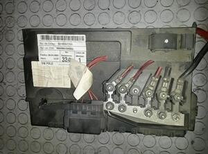 Sicherungskasten Sicherungskasten Batterie VW POLO (9N_) 1.4 16V 74 KW