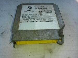 Airbag Control Unit VW Golf IV (1J1)