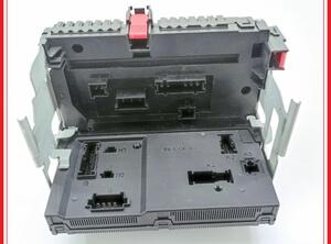 Fuse Box MERCEDES-BENZ S-Klasse (W221)