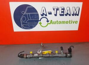 Petrol Fuel Rail VW Polo (6C1, 6R1)