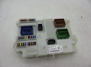 Fuse Box VOLVO V60 I (155, 157)