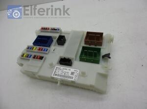 Fuse Box VOLVO V60 I (155, 157)