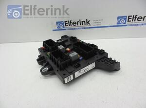 Fuse Box OPEL ASTRA J Sports Tourer (P10)