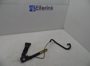 Gurtsrammer links von einem Opel Corsa (Corsa C 00-)