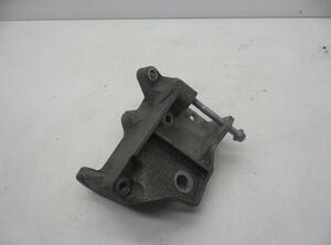 Engine Mount Bracket VOLVO V70 III (135)