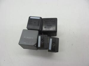 Wash Wipe Interval Relay VOLVO S80 II (124), VOLVO V70 II (SW), VOLVO XC70 Cross Country (--), VOLVO S60 I (--)