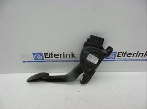 Accelerator pedal VOLVO S60 II (134)