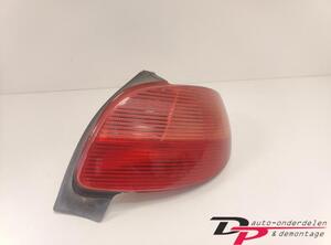 Combination Rearlight PEUGEOT 206 Hatchback (2A/C), PEUGEOT 206 Saloon, PEUGEOT 206 SW (2E/K)