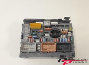 Fuse Box PEUGEOT 308 I (4A, 4C), PEUGEOT 308 SW I (4E, 4H)