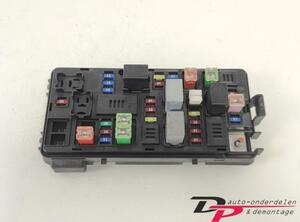 Fuse Box CHEVROLET SPARK (M300)