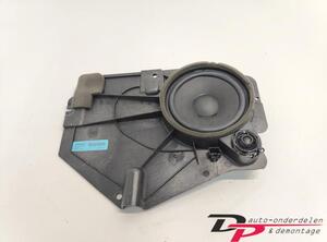 Loudspeaker VOLVO C30 (533)