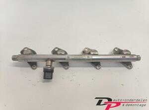 Petrol Fuel Rail MERCEDES-BENZ A-Klasse (W176)