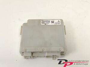 Wash Wipe Interval Relay TOYOTA Yaris (P13)