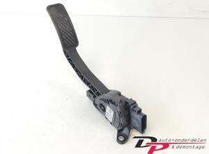 Accelerator pedal FORD FIESTA VI (CB1, CCN)