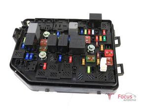 Fuse Box OPEL KARL (C16)