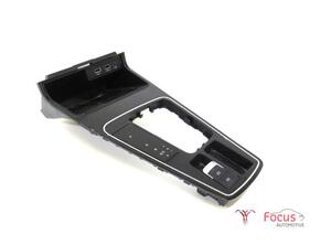 Center Console SEAT Leon ST (5F8), SKODA Karoq (NU7)