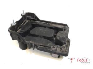 Battery holder VW UP! (121, 122, 123, BL1, BL2, BL3), VW Load UP (121, 122, BL1, BL2)