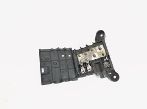 Fuse Box AUDI A6 Avant (4G5, 4GD), AUDI A6 Allroad (4GH, 4GJ), AUDI A7 Sportback (4GA, 4GF)