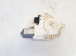 Elektrische motor raamopener AUDI Q3 (8UB, 8UG), AUDI A4 (8K2, B8), AUDI A4 (8W2, 8WC, B9), AUDI Q5 (8RB)