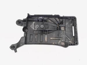 Batterijhouder VW POLO (AW1, BZ1)