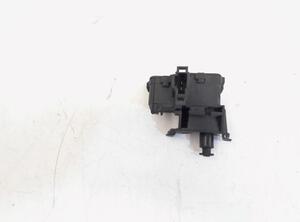 Servomotor for fuel filler flap AUDI A4 Allroad (8KH, B8), AUDI A4 Avant (8K5, B8), AUDI Q5 (8RB), AUDI Q5 Van (8RB)