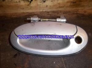 Türgriff links vorne Hyundai Lantra II J-2  P16213715