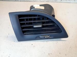 Dashboard ventilation grille RENAULT MEGANE III Hatchback (BZ0/1_, B3_)