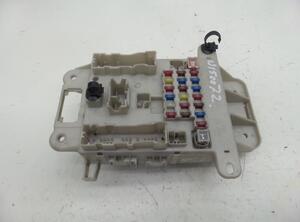 Fuse Box TOYOTA RAV 4 II (_A2_)