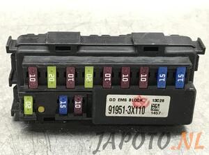 Fuse Box KIA CARENS IV