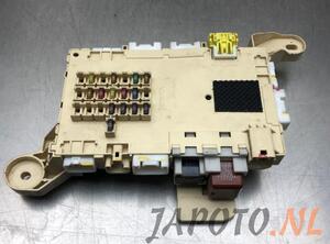 Fuse Box LEXUS SC Convertible (UZZ40_)