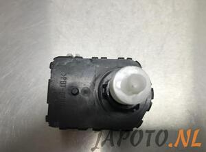 Stellmotor Scheinwerfer rechts Lexus IS 2 E2  P16186210